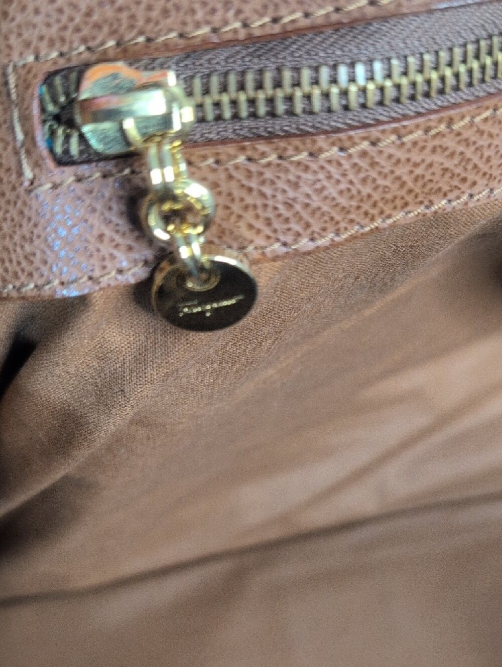 Salvatore Ferragamo Vintage Horse-print Boston Duffel Travel Bag - Picture 12 of 16
